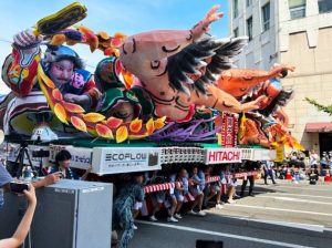 夏休みもおじさんを探せ ～ねぶた祭編～